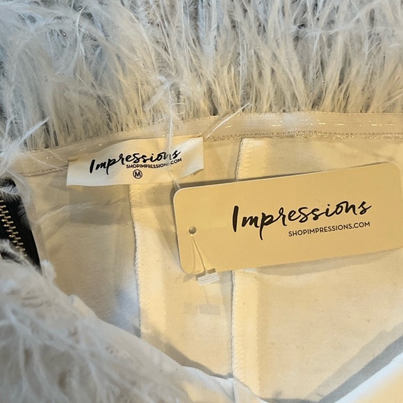 Impressions Strapless White Feather Strapless NWT Size M - Picture 2 of 7